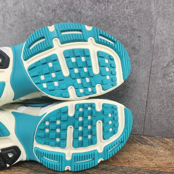 Nike V2K Run Size 8 Womens White Dusty Cactus Teal Running Casual Shoes - Picture 15 of 15